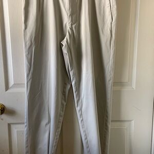 Dockers Men's Light Gray Dress Pants